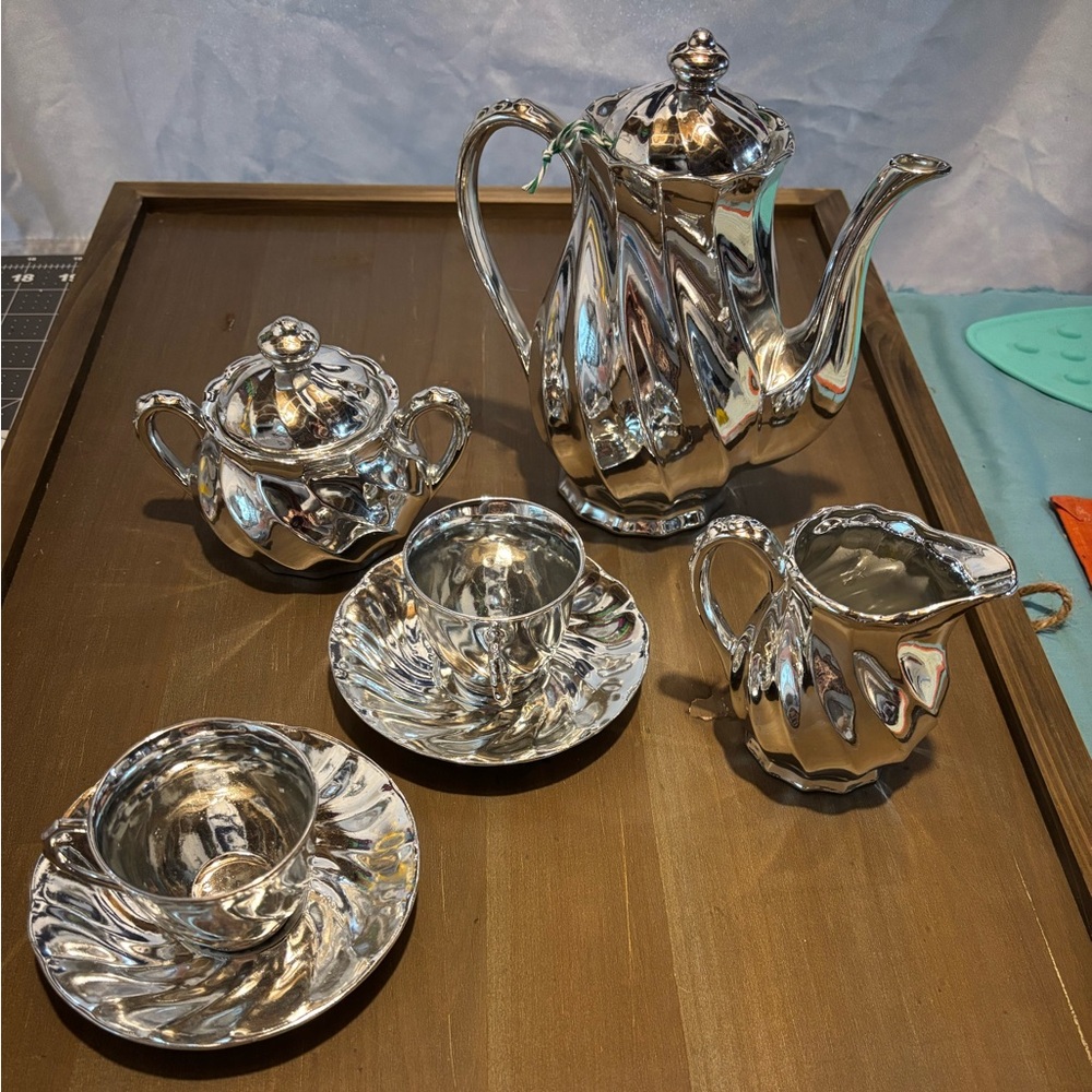 Vintage Silver Plate– Teapot, Sugar Bowl, Creamer, Cups & Saucers –Swirl Pattern
